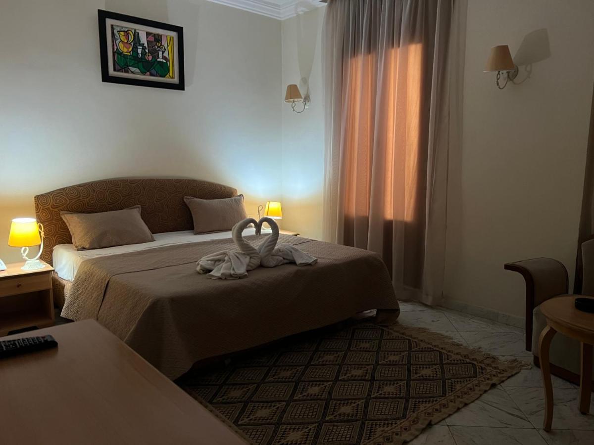 Hotel Lafayette ตูนิส ภายนอก รูปภาพ