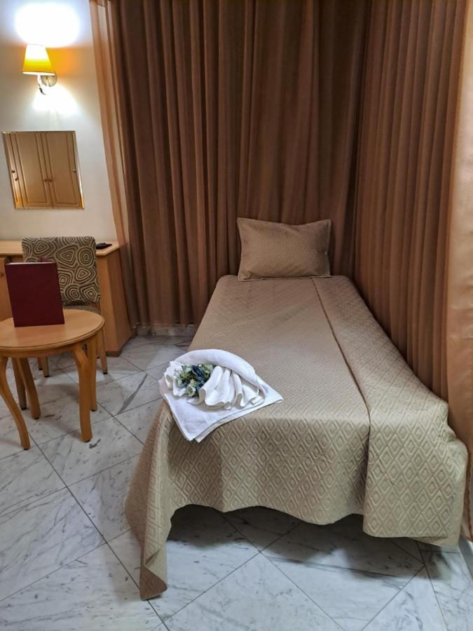 Hotel Lafayette ตูนิส ภายนอก รูปภาพ